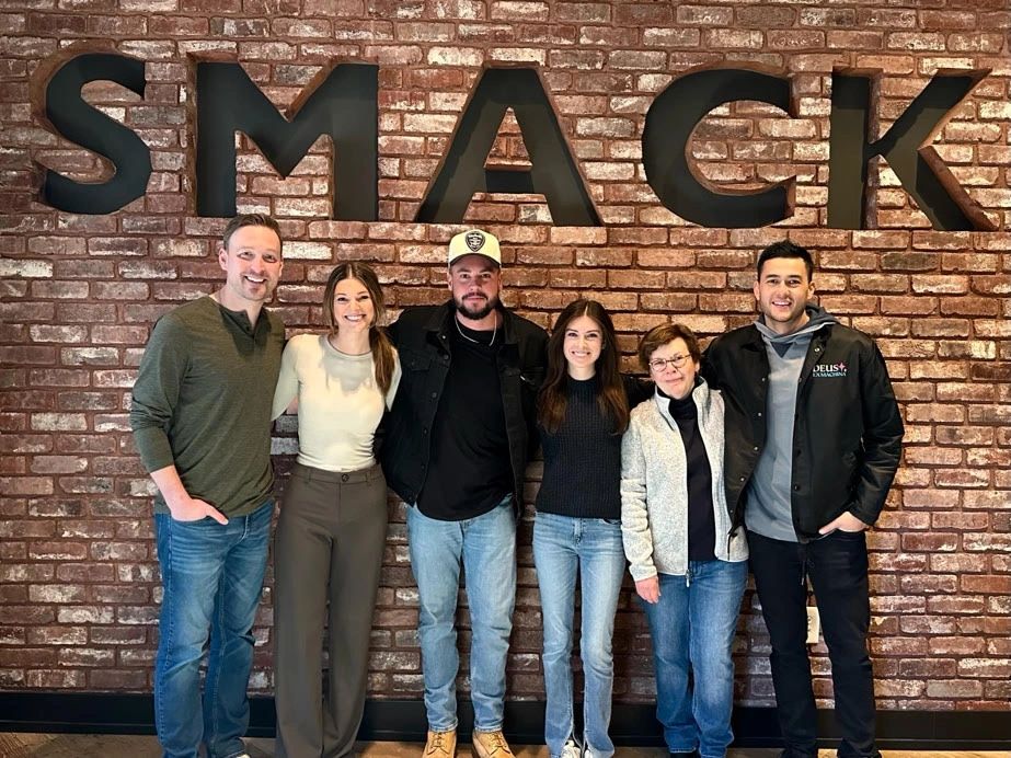 Dylan Guthro Signs With SMACKSongs